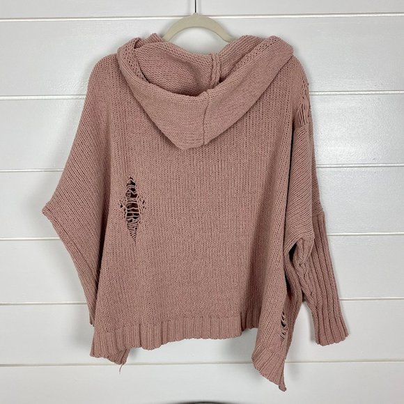 Super soft, distressed Hoodie, M. - Picture 2 of 5